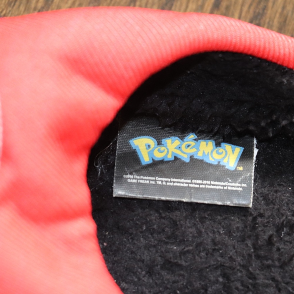 Pokemon Poke Ball Scuff Hard Bottom Adult Unisex Slipper Size XL Red Black White - Picture 11 of 12